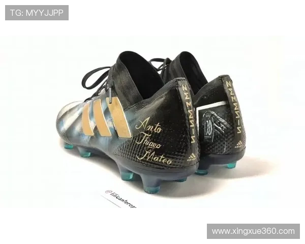 球星童年时期的足球鞋揭秘从贝克汉姆到梅西他们的选择与回忆 球星童年时期的足球鞋揭秘从贝克汉姆到梅西他们的选择与回忆